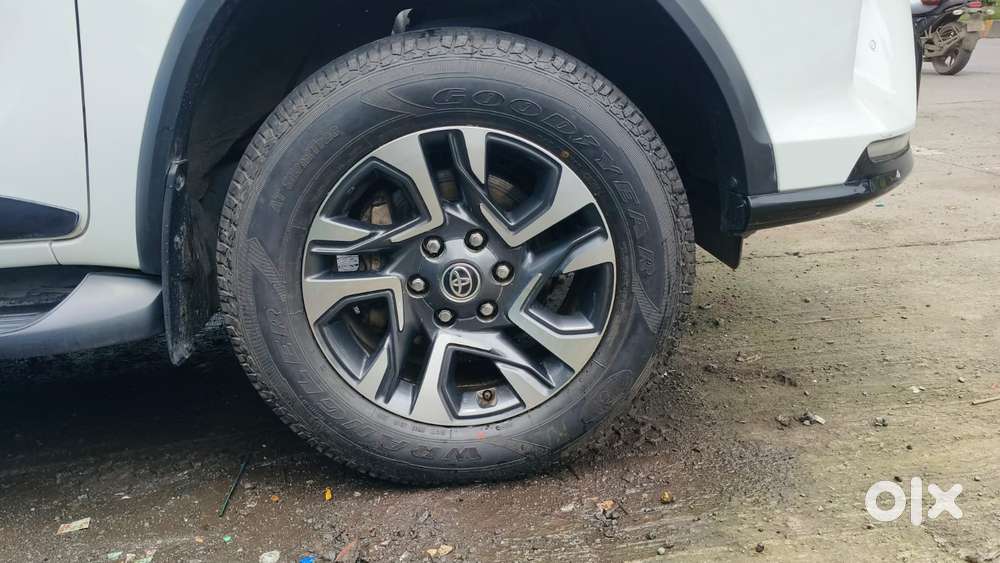 Toyota Fortuner Legender 4x2 At 2.8, 2023, Diesel