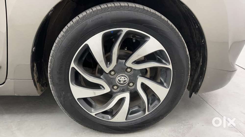 Toyota Glanza V Cvt, 2020, Petrol