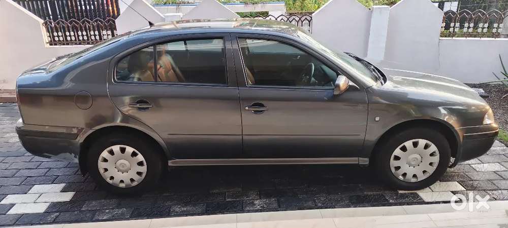 Skoda Octavia 2009 Diesel 100000 Km Driven