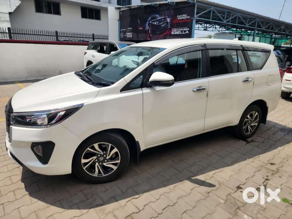 Toyota Innova Crysta 2022