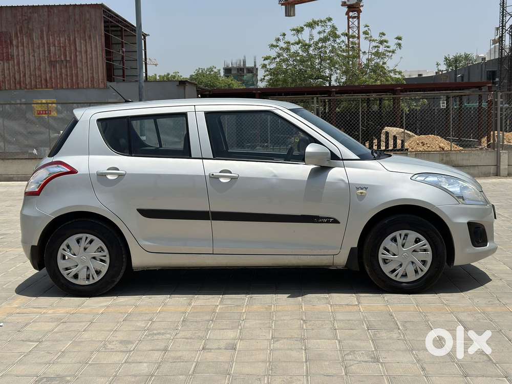 Maruti Suzuki Swift Lxi Option, 2017, Cng & Hybrids