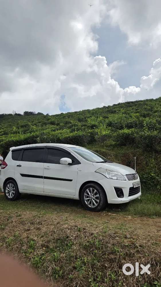 Maruti Suzuki Ertiga Zdi 2015