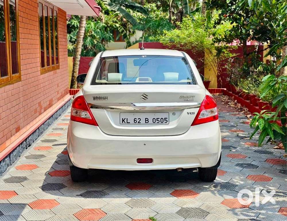 Maruti Suzuki Swift Dzire Vdi 2014 Diesel Well Maintained