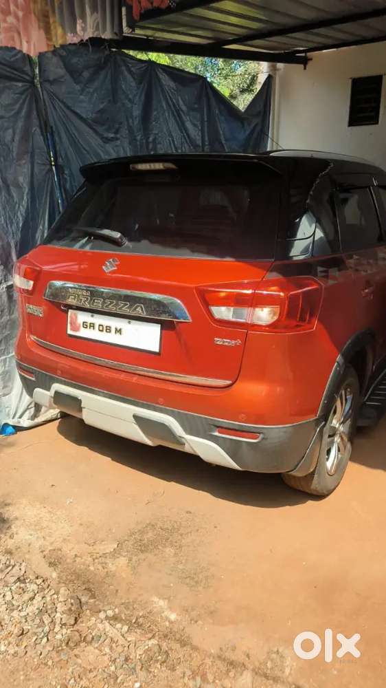 Maruti Suzuki Vitra Brezza Zdi Plus Dual Tone