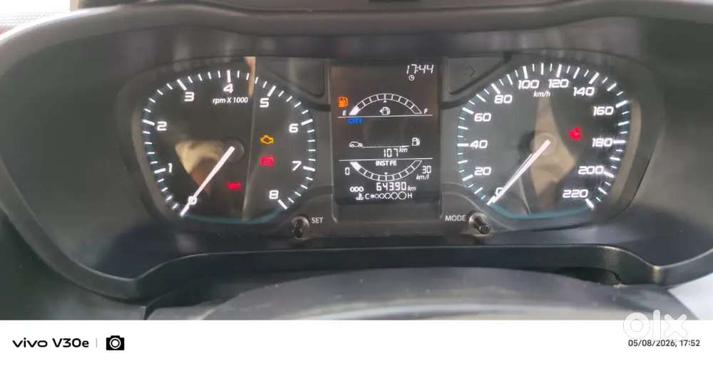 Tata Altroz 2022 Petrol Good Condition Xm+
