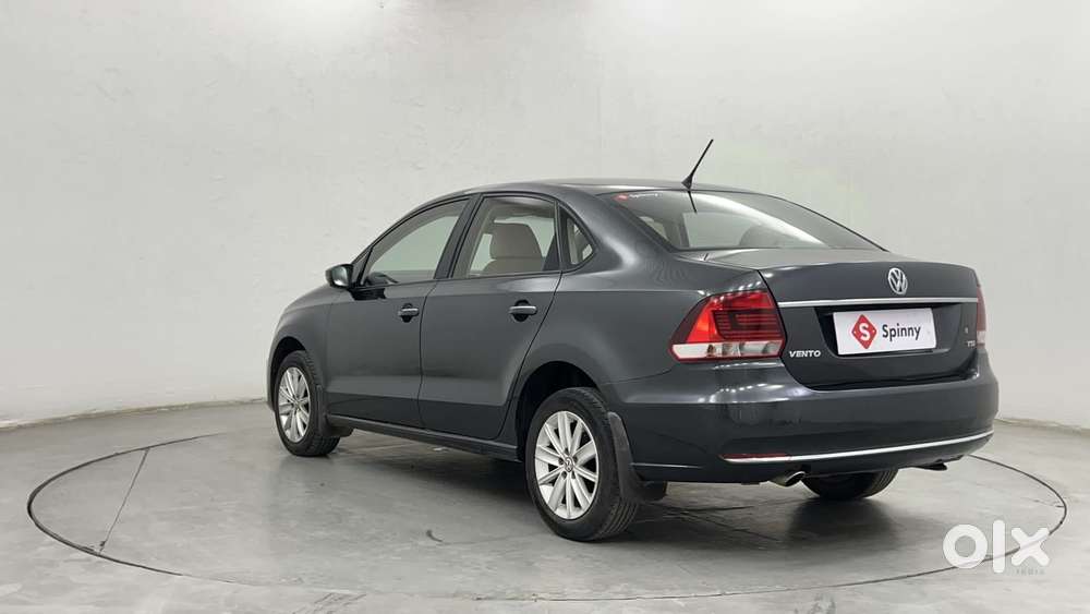 Volkswagen Vento 2013-2015 1.2 Tsi Highline At, 2016, Petrol