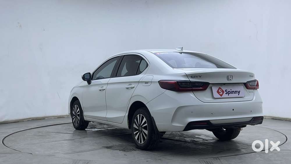 Honda City 1.5 V Mt, 2023, Petrol