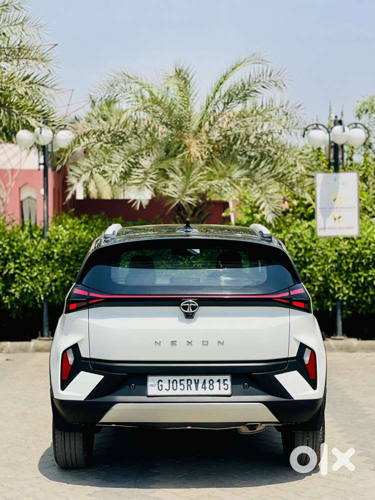 Tata Nexon Fearless Plus S 1.2 Revotron Petrol 6mt Dt, 2023, Petrol