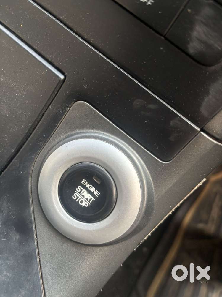 Mahindra Xuv500 2.2 W10, 2016, Diesel