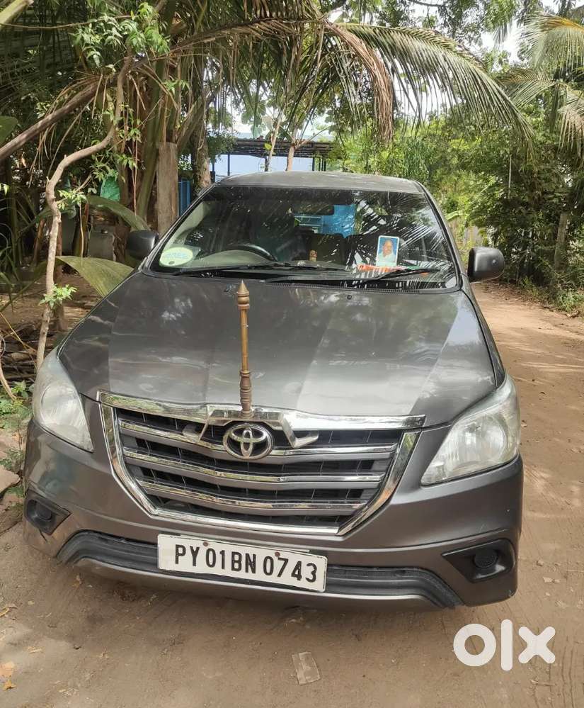 Toyota Innova 2011 Diesel Well Maintained