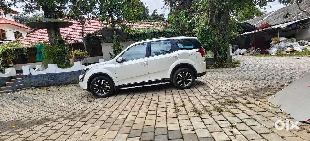 Mahindra Xuv500 2018 W11 (o) At Awd
