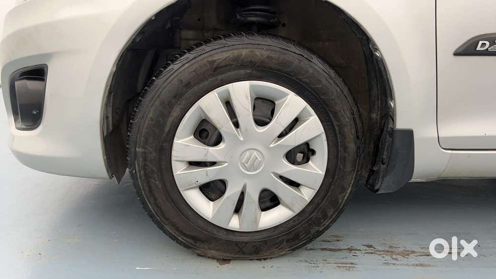 Maruti Suzuki Swift Dzire 1.3 Vxi, 2013, Petrol
