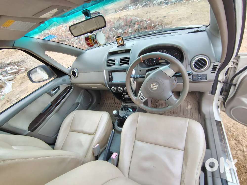 Sx4 2011 Petrol  80000 Km Driven