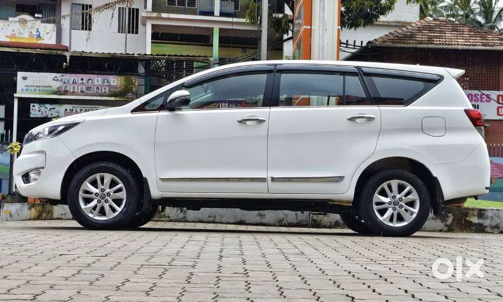 Toyota Innova Crysta 2.4 Gx Mt, 2018, Diesel