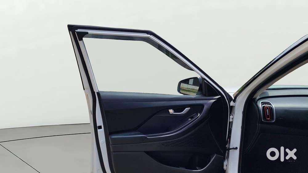 Hyundai Creta 1.5 S Plus Knight Petrol, 2023, Petrol