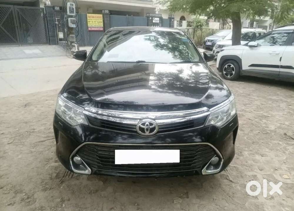 Toyota Camry 2.5l Automatic, 2015, Petrol