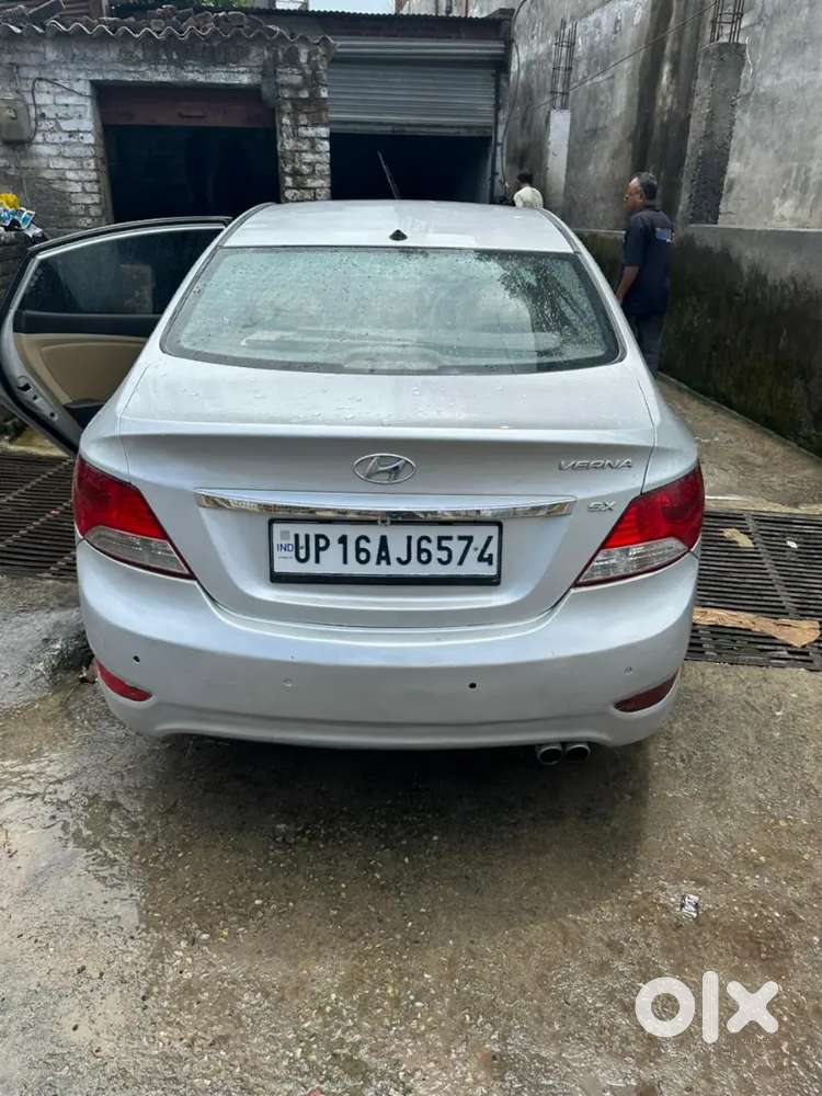 Hyundai Verna 1.6 Crdi 2012