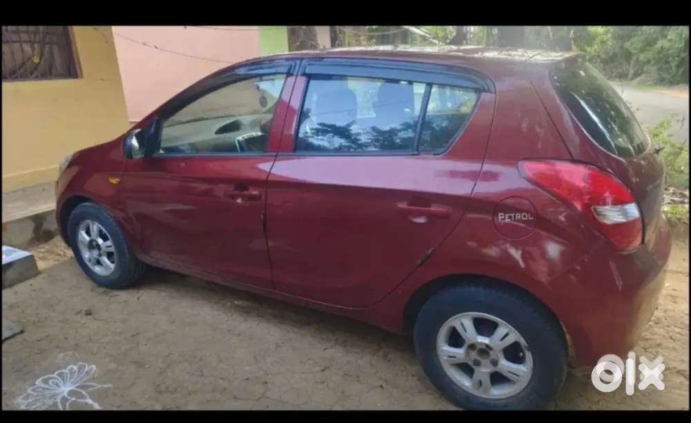 Hyundai I20 2010 Petrol Well Maintained