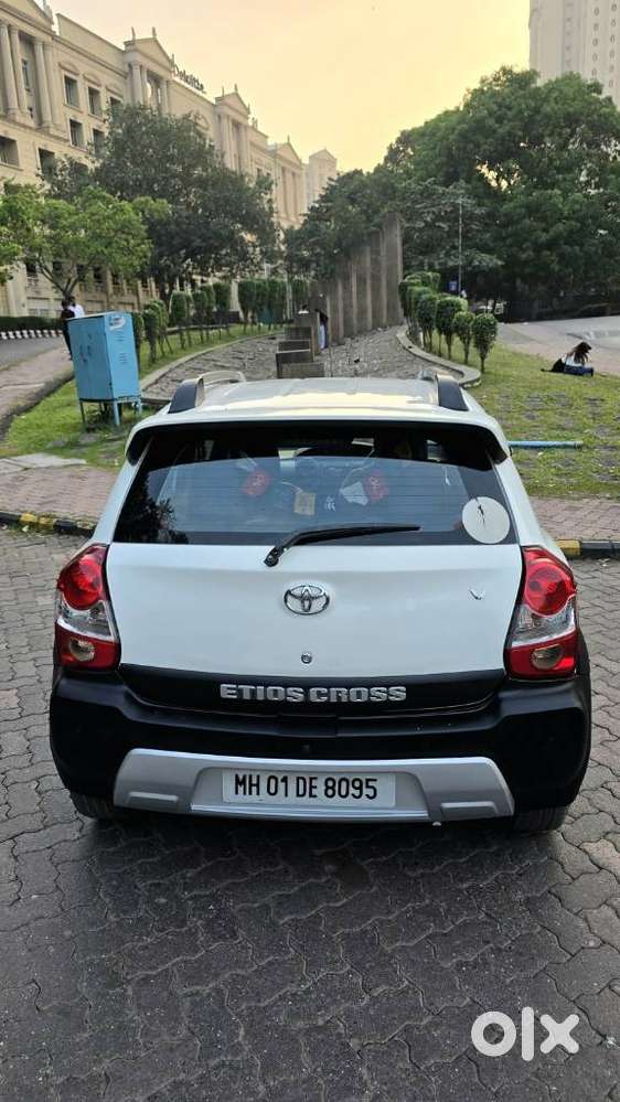 Toyota Etios Cross 1.2 Limited Edition, 2019, Petrol