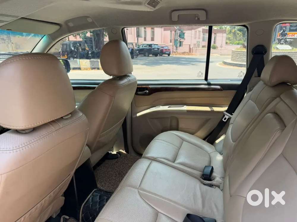 Mitsubishi Pajero Sport 2015



Mitsubishi  Pajero