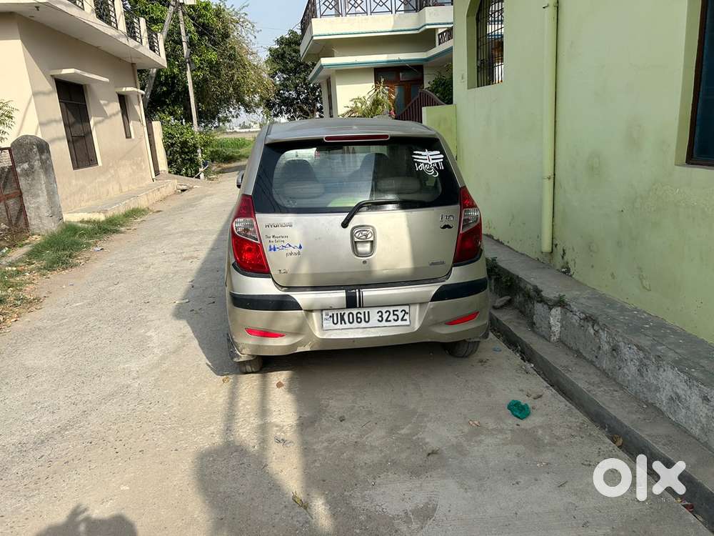 Hyundai I10 Sportz 2011