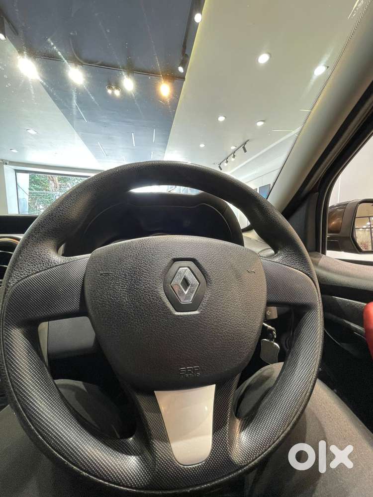 Renault Duster 1.3 Rxs Turbo Cvt Petrol, 2017, Petrol