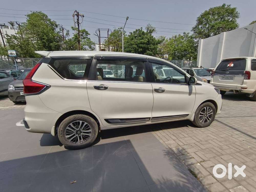 Maruti Suzuki Ertiga Zxi (o) Cng [2022-2023], 2022, Cng & Hybrids