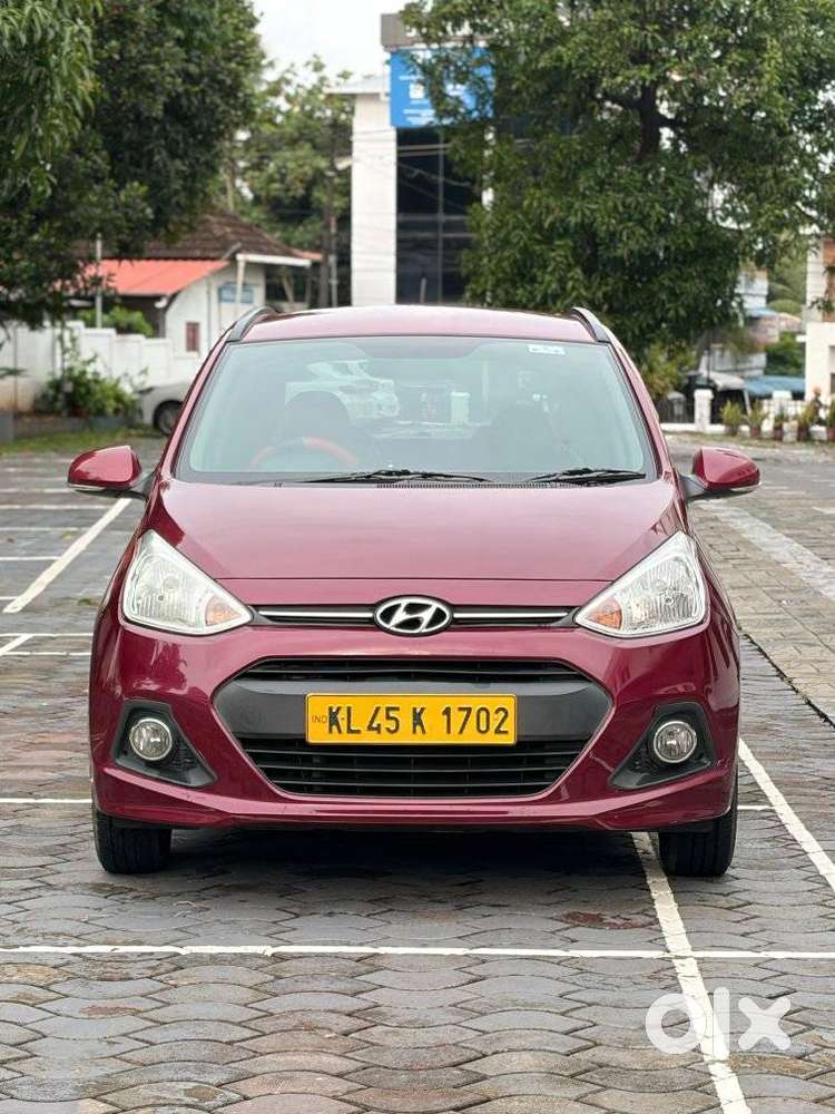 Hyundai Grand I10 Sportz, 2013, Petrol