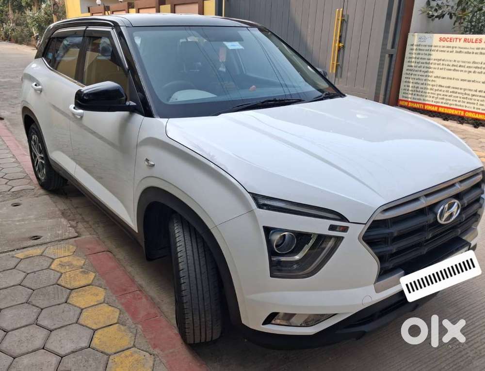 White Creta Diesel Jan2023 Model 24500kms 1st Owner