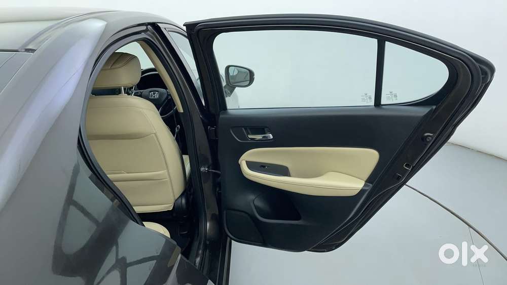 Honda City 1.5 Zx Cvt I-vtec, 2022, Petrol