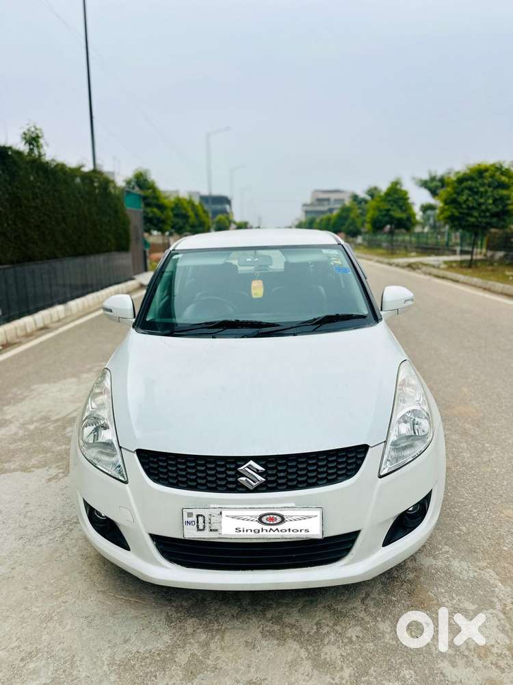Maruti Suzuki Swift Vxi Abs Bsiv, 2014, Petrol