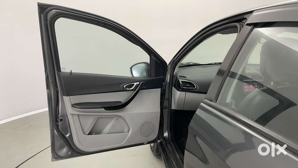 Tata Tiago Xz, 2020, Petrol