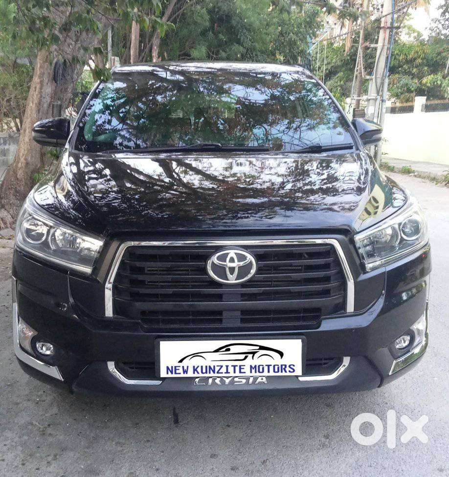 Toyota Innova Crysta 2.4 V, 2025, Diesel