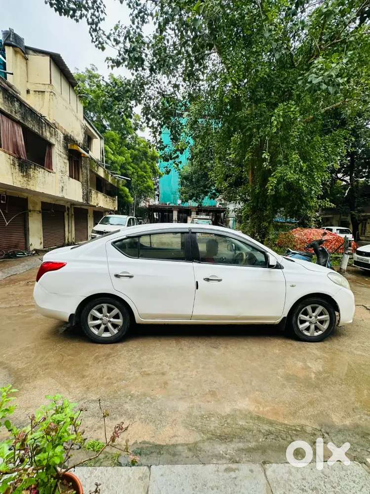 Nissan Sunny 2012 Diesel Car