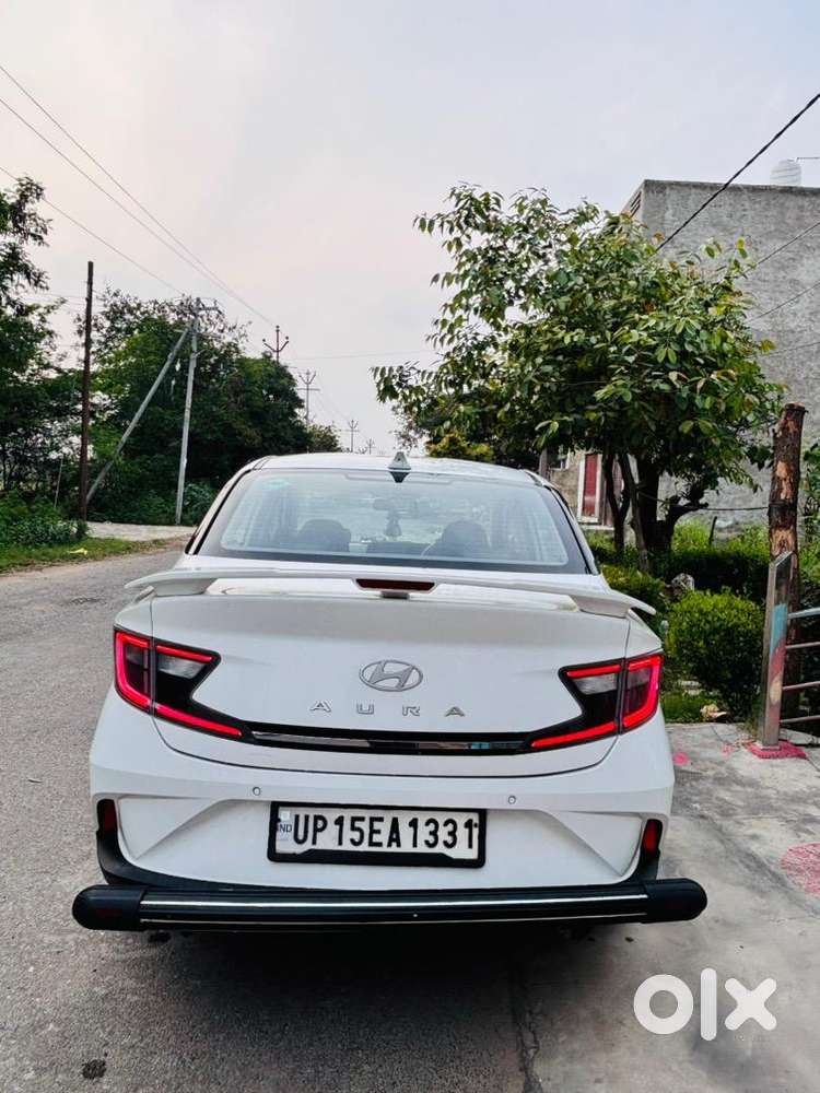 Hyundai Aura Sx Cng  Single Owner  Excellent Condition