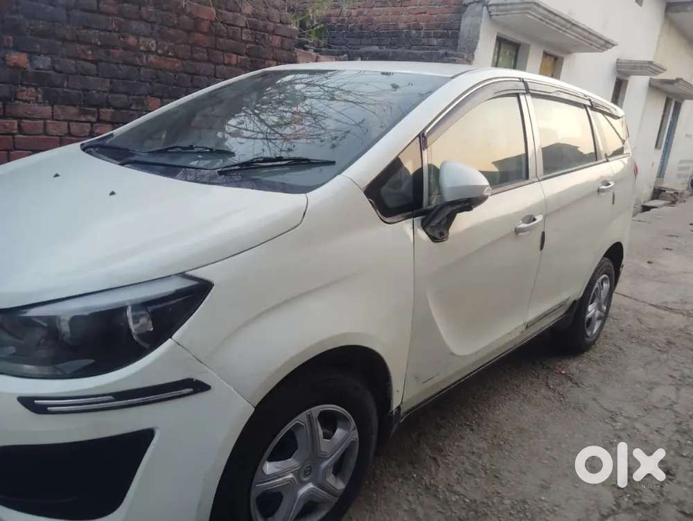 Mahindra Marazzo Diesel 2020