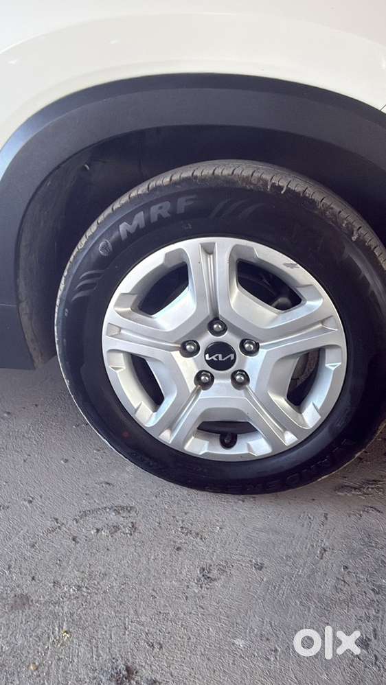 Kia Sonet Turbo 2023