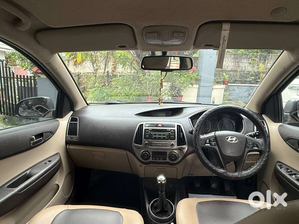 Hyundai I20 Sportz (2012)