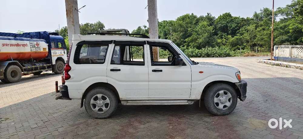 Mahindra Scorpio 2014 Diesel 137258 Km Driven