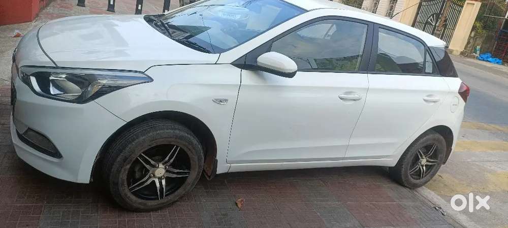 Hyundai New I20 2017 Petrol Well Maintained