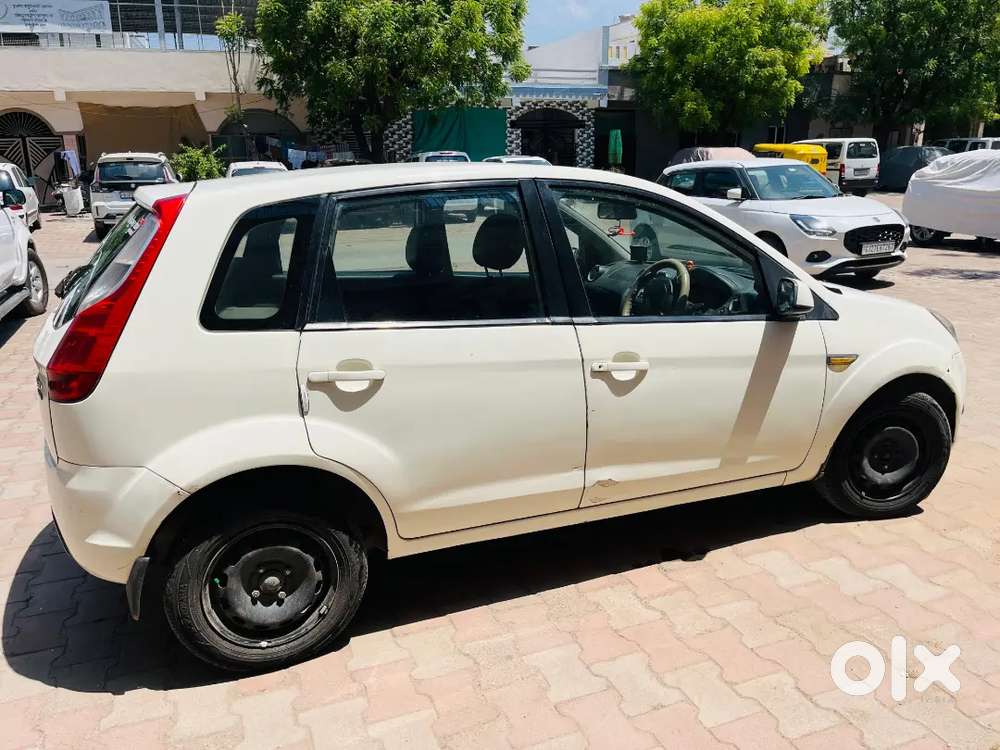 Ford Figo 2011 Diesel 107000 Km Driven