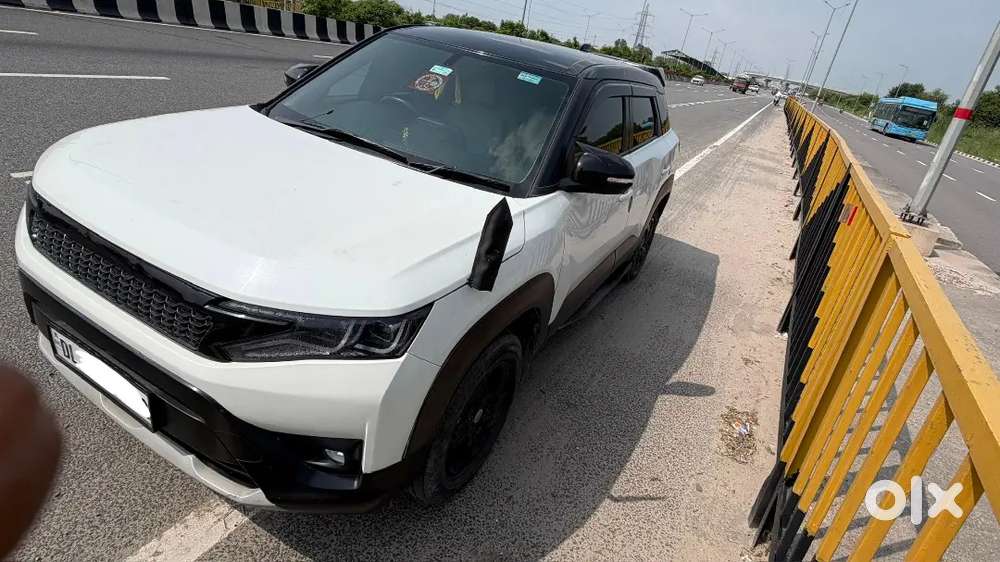 Maruti Brezza Lxi 2023