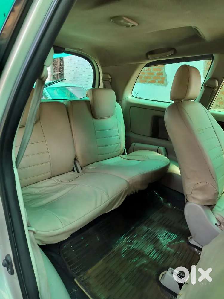 Toyota Innova 2013 Diesel 133000 Km Driven