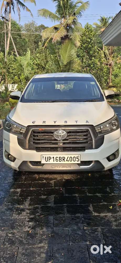 Toyota Innova Crysta 2017