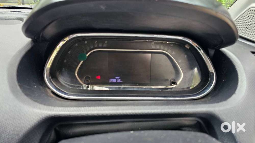 Tata Tiago, 2020, Petrol