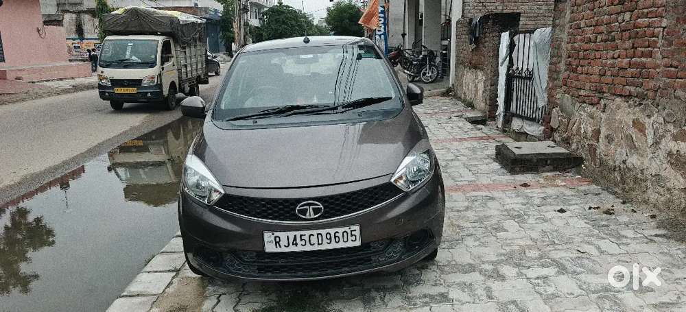 Tata Tiago Revotron Xt 2018