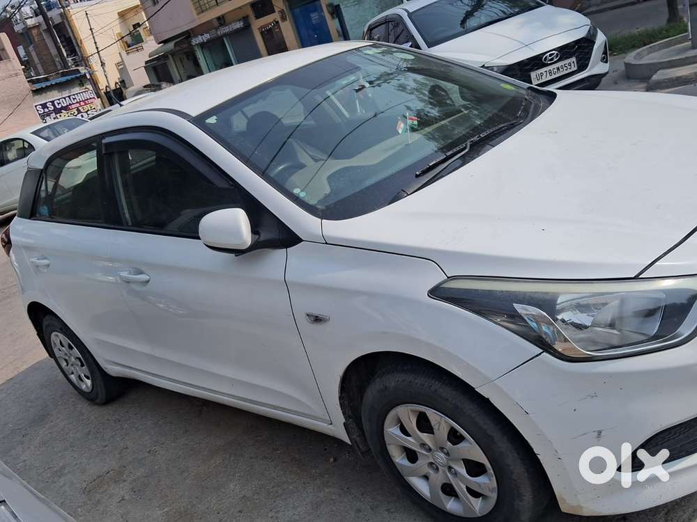 Hyundai I20 Petrol Magna 2015