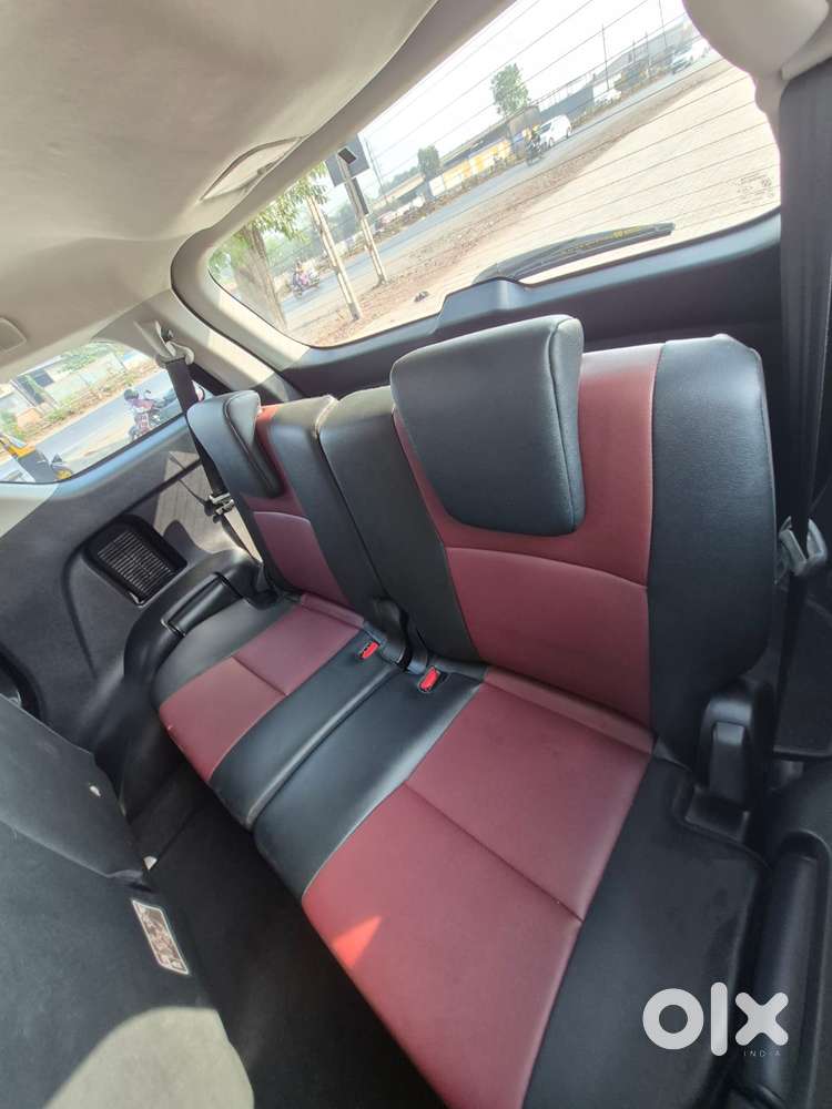 Toyota Fortuner Legender