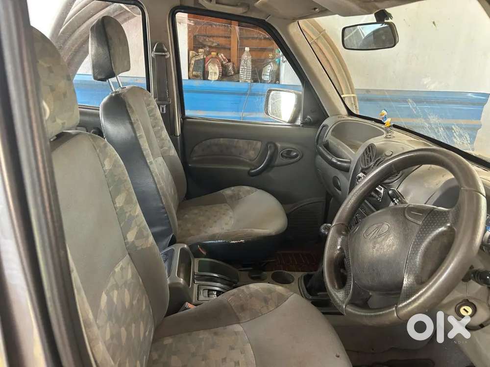 Mahindra Scorpio 2006