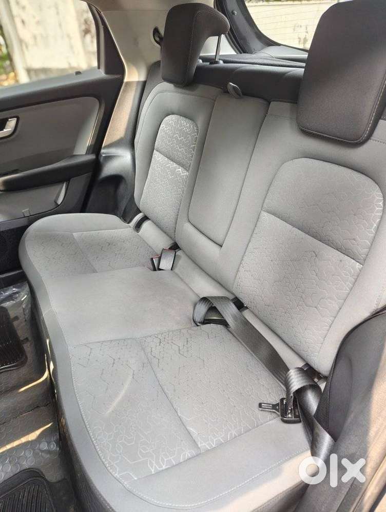 Tata Altroz Xz, 2020, Petrol